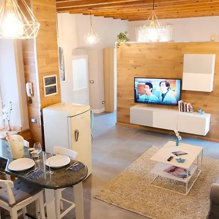 Antiche Rive Holidays 4*