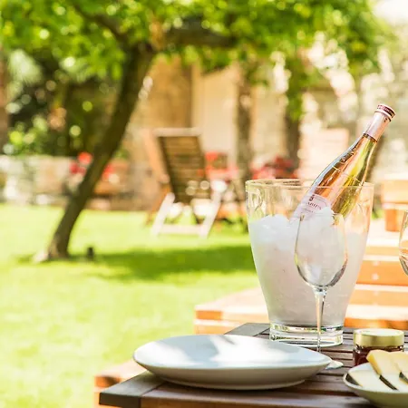 Antiche Rive Holidays Aparthotel Salò
