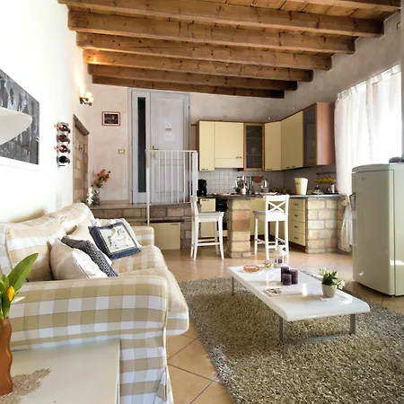 Aparthotel Antiche Rive Holidays