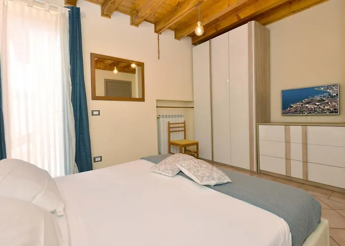 Antiche Rive Holidays 4*