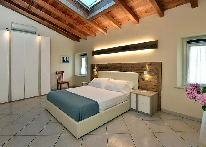 Antiche Rive Holidays