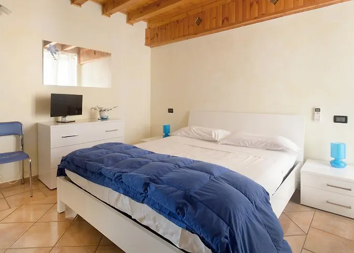Antiche Rive Holidays 4*