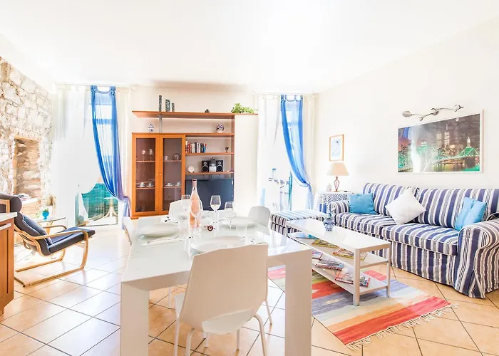 Antiche Rive Holidays Apartmanhotel