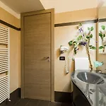 Antiche Rive Holidays 4*
