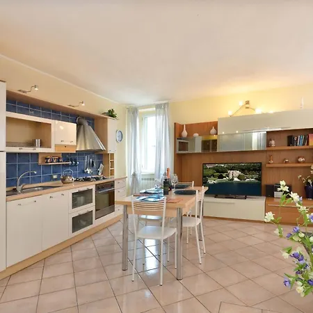 Antiche Rive Holidays Ξενοδοχείο με διαμερίσματα 3*