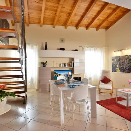 Antiche Rive Holidays