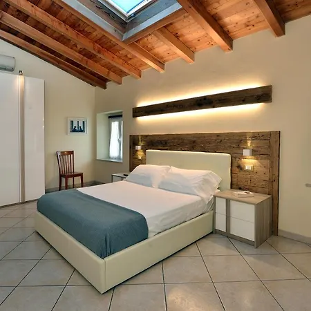 Antiche Rive Holidays