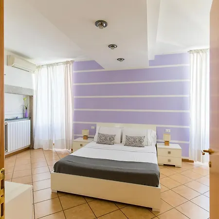 Antiche Rive Holidays Ξενοδοχείο με διαμερίσματα 3*